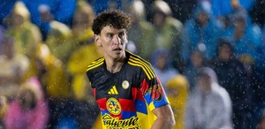 El defensa Igor Lichnovsky regresó a los entrenamientos del Club América luego de no tener actividad con el equipo desde el Clásico Nacional.