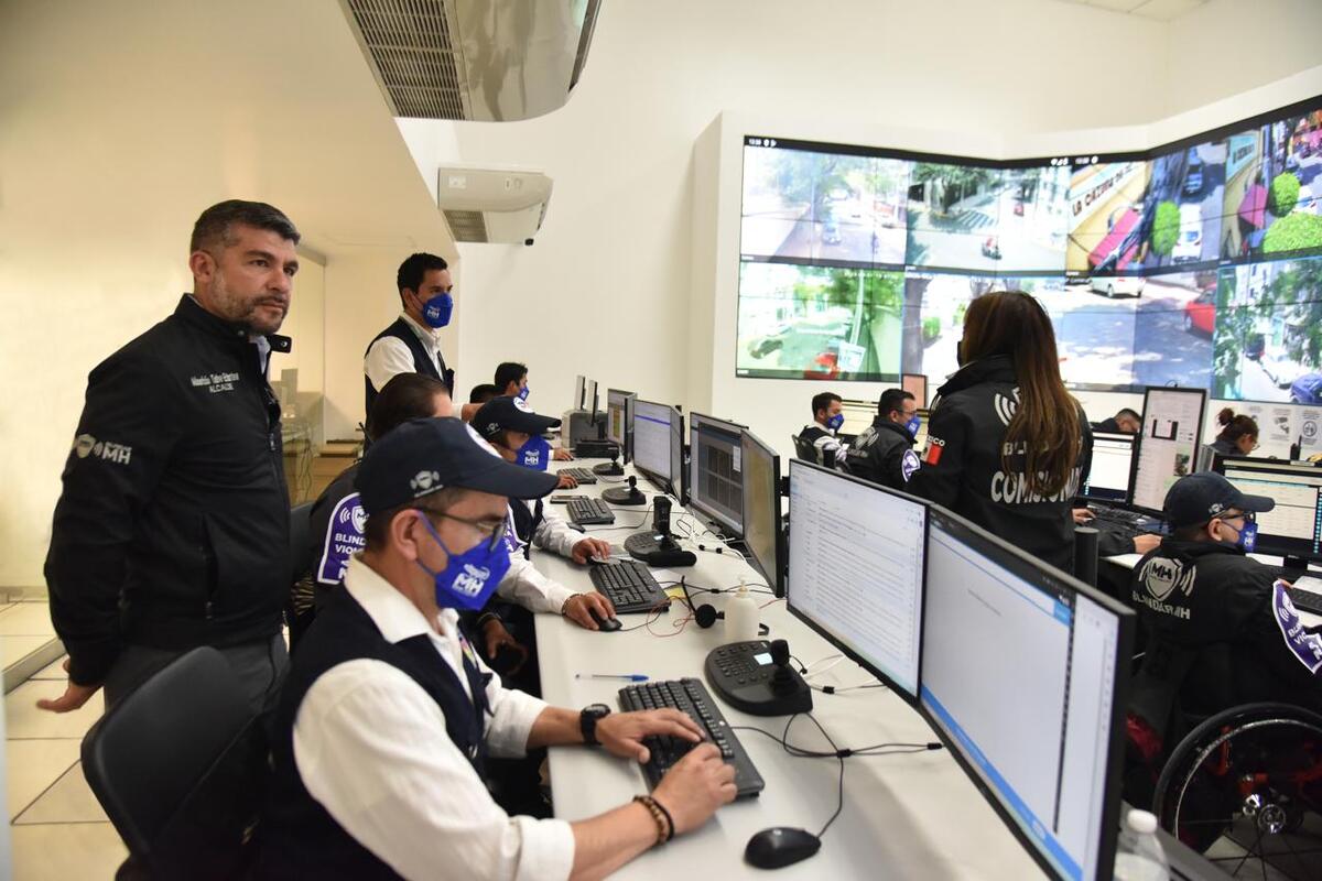 Pide alcalde a la SSC reforzar la vigilancia y en especial los operativos de revisión a motocicletas. | Especial