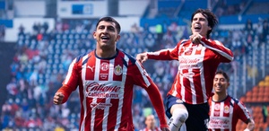 Chivas venció al Puebla en el partido que tuvo que reprogramarse debido a las fuertes lluvias