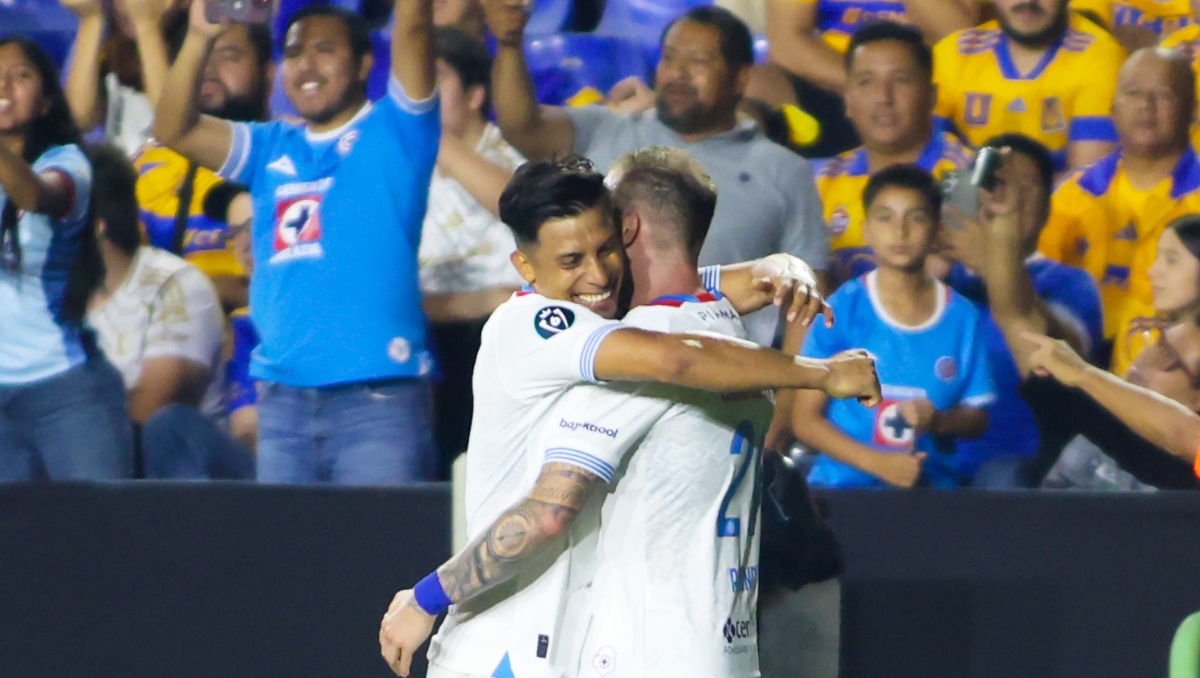 Cruz Azul se prepara para su visita al Volcán, una cancha que sabe dominar  (Imago7)