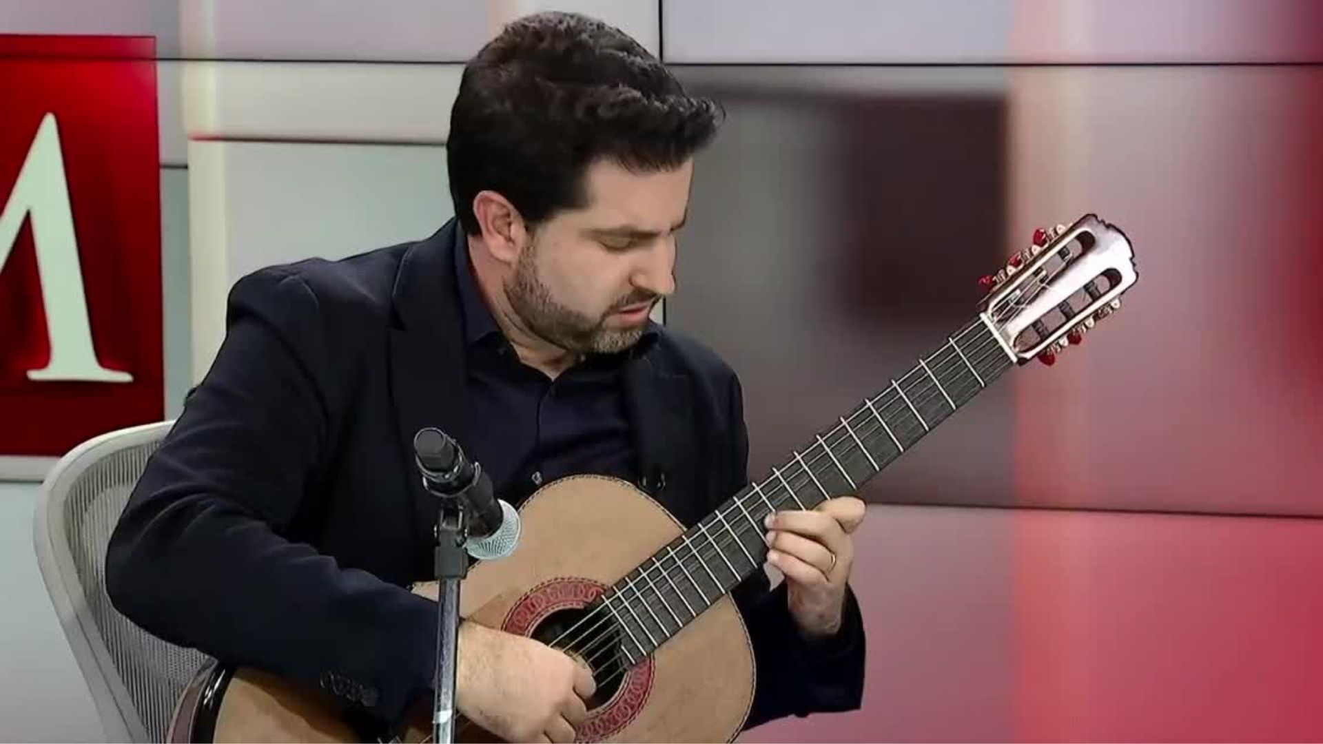 El guitarrista Rafael Aguirre se presentará en Bellas Artes con el Concierto de Aranjuez