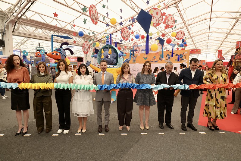 Inauguración de Papirolas. (Cortesía)