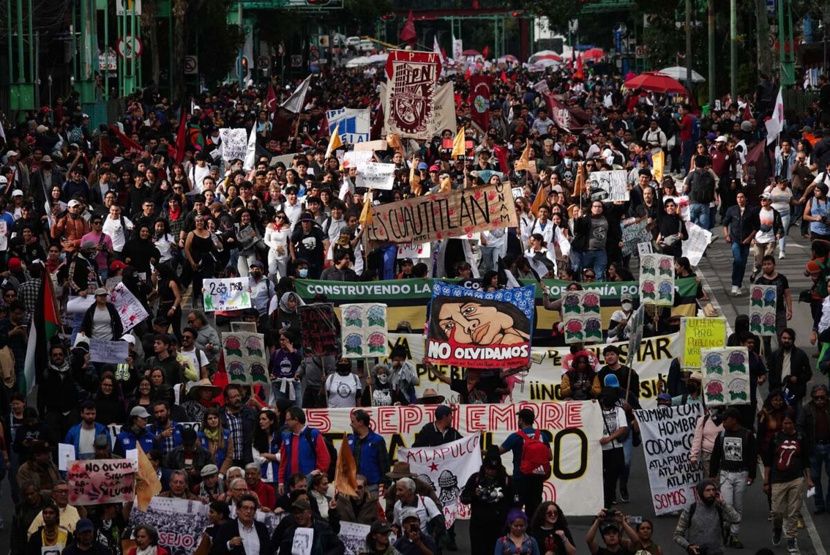 Marcha del 2 de octubre en la Ciudad de México (Foto: Cuartoscuro)