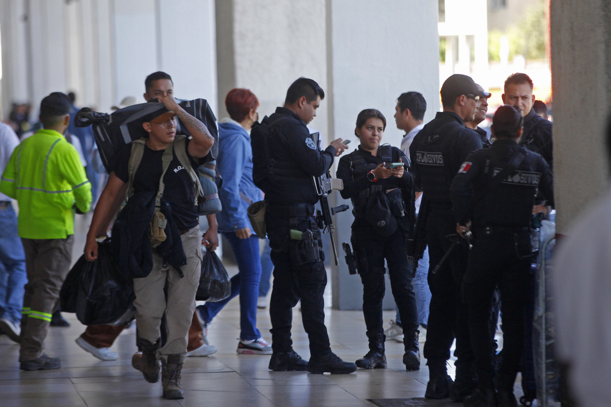 Operativo en la central de Tlaquepaque
