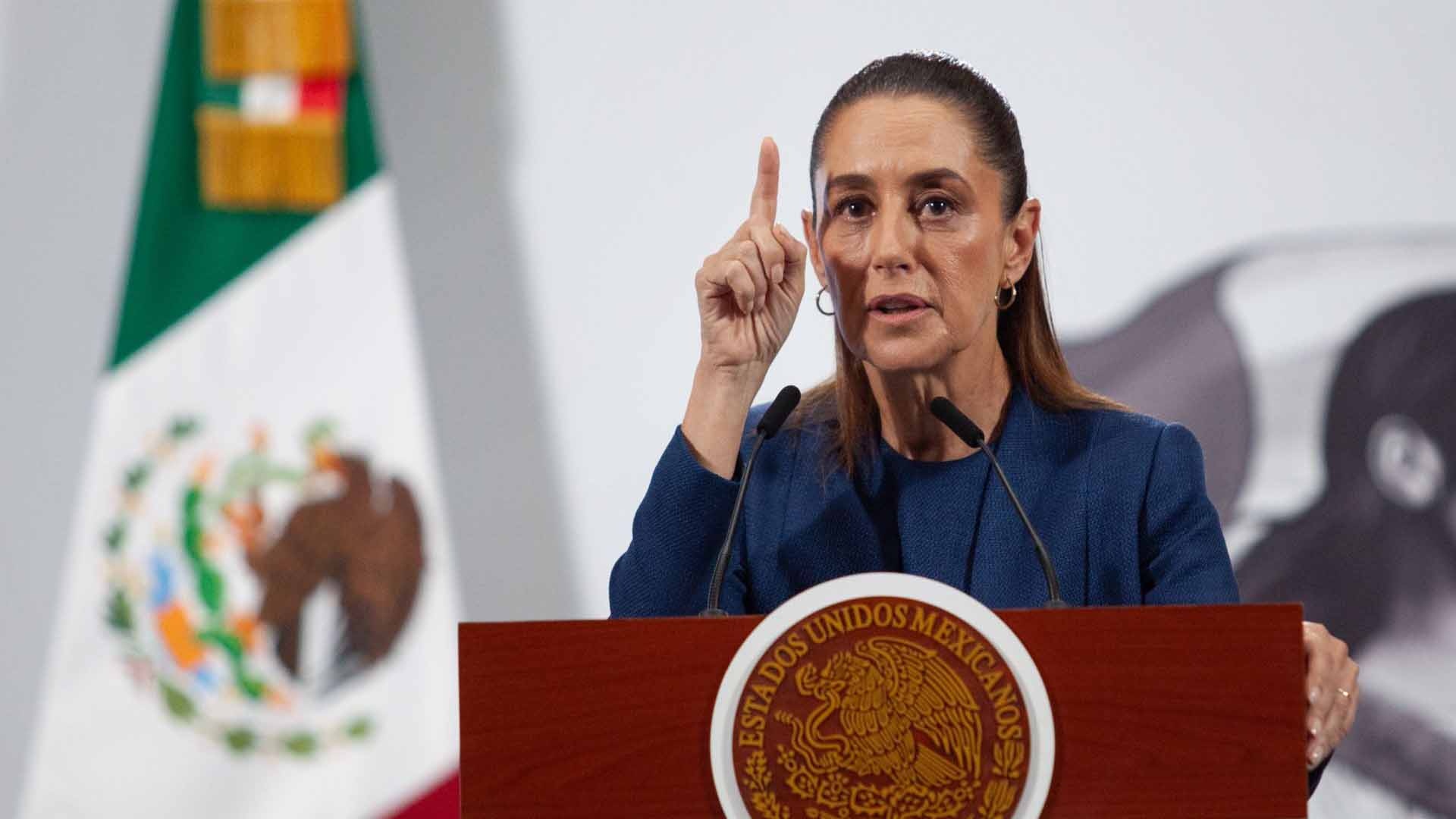 Sheinbaum defiende a Adán Augusto López y exige pruebas en contra de él