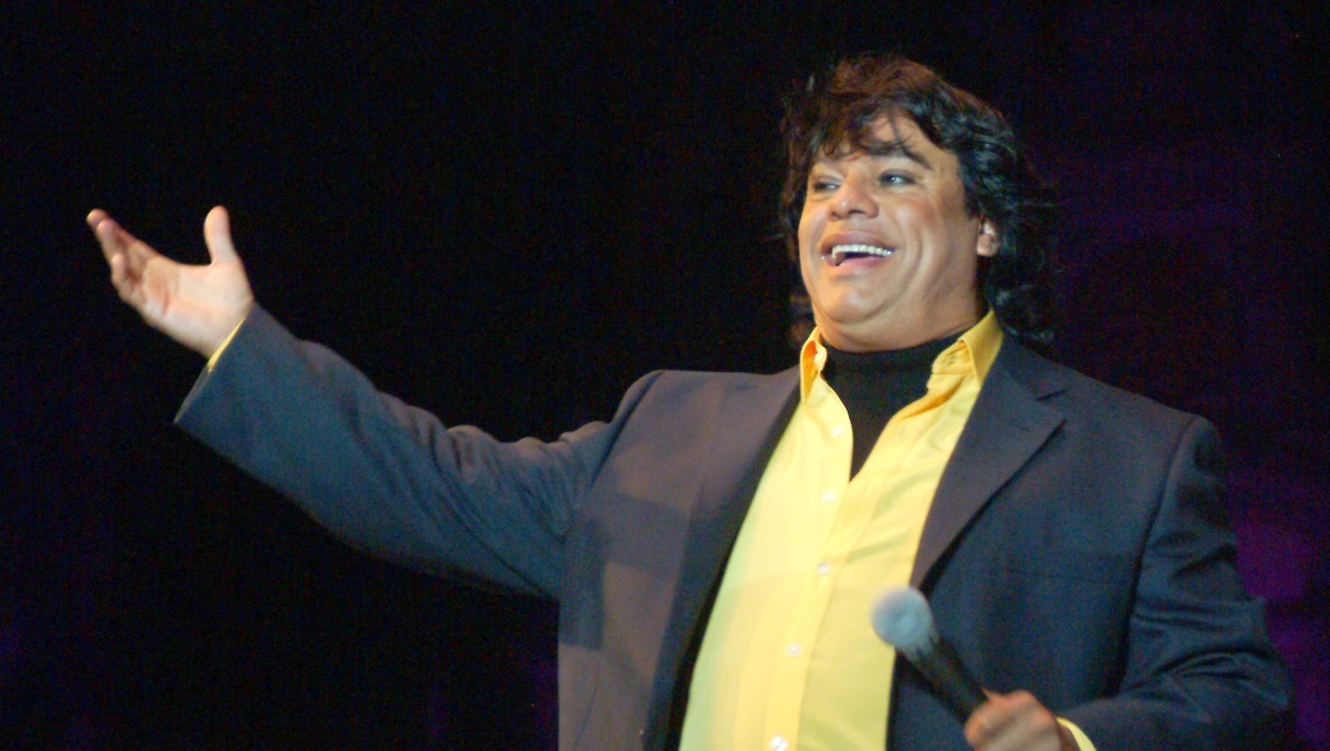 CURP de Juan Gabriel aparece activa a 9 años de su muerte | ESPECIAL