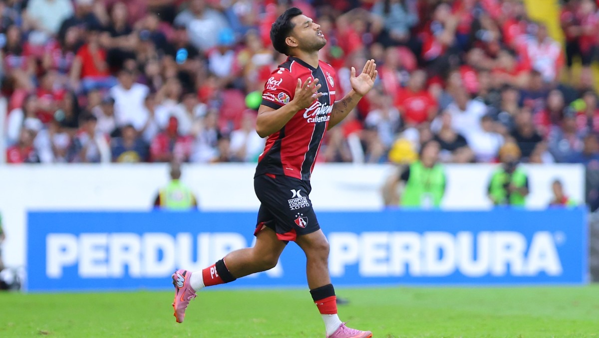 Eduardo Aguirre y Atlas sueñan con clasificar a la Liguilla (Imago7)