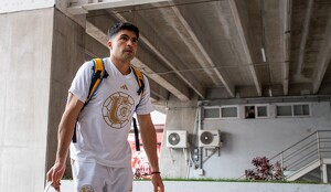 Los Tigres confirmaron que Nicolás Ibáñez sufrió una lesión en el pie tras un pisotón en el entrenamiento, por lo que no jugará contra Cruz Azul