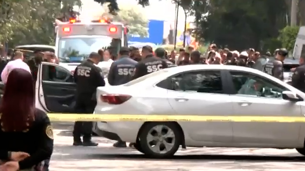 Policías de CdMx frustran asalto en colonia Juárez; hay un asaltante muerto