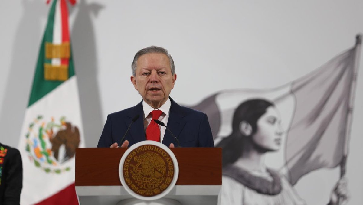 Arturo Zaldívar, durante la conferencia matutina en palacio nacional. | Jorge Carballo