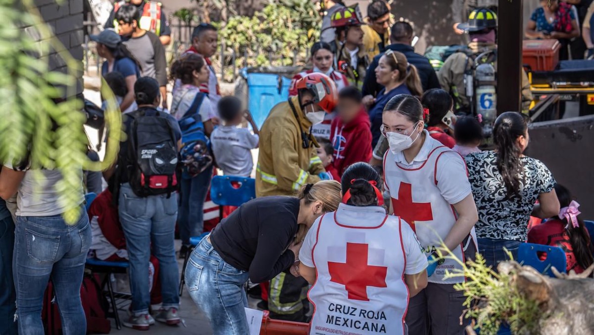 Bomberos, Protección Civil y la policía municipal auxiliaron a los menores. | Especial