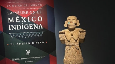 La exposición reúne 98 piezas arqueológicas de culturas como la mexica, maya, zapoteca y wixárika.