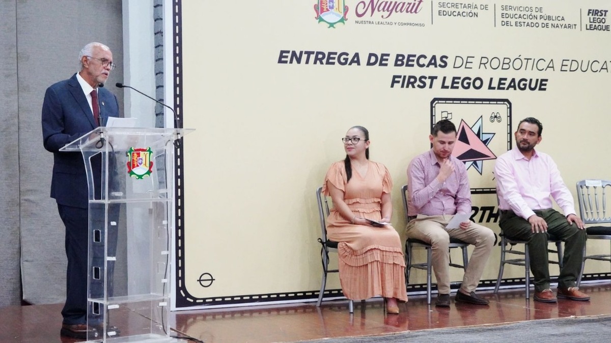 Nayarit se posiciona entre los 5 estados más equipados con robótica educativa en México