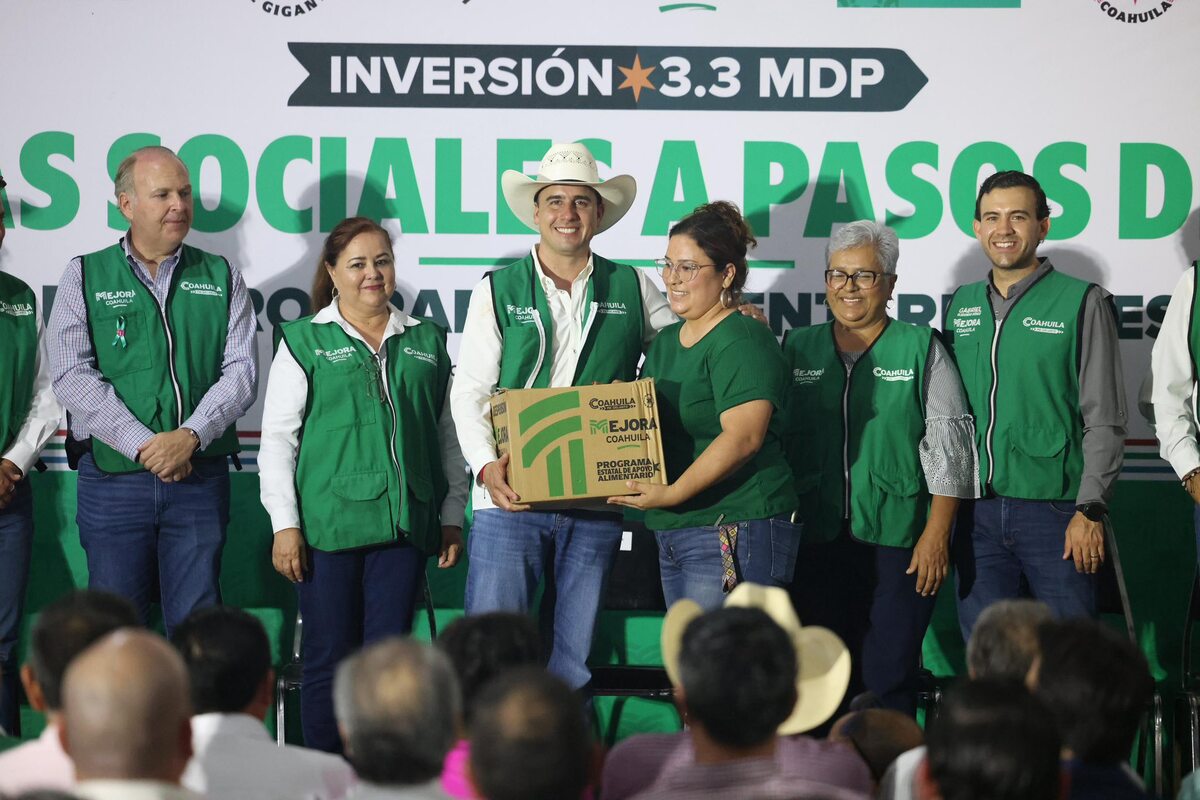 Entre los programas más exitosos están el Mercadito Mejora en tu Colonia y las Caravanas de la Salud. | Especial