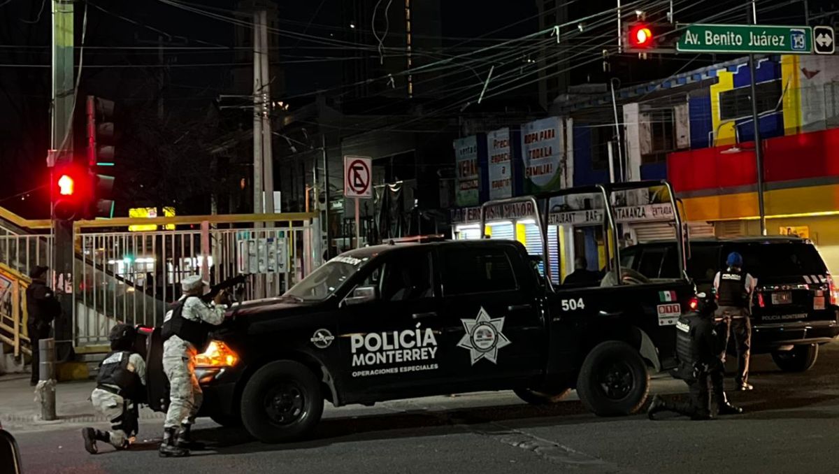 La zona fue fuertemente acordonada por policías municipales. Édgar Plata