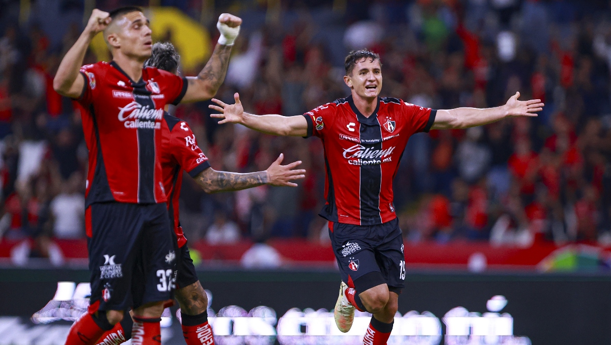 Con goles de Djuka, González y el canterano Ramírez, los Rojinegros vinieron de atrás (Foto: MexSport)