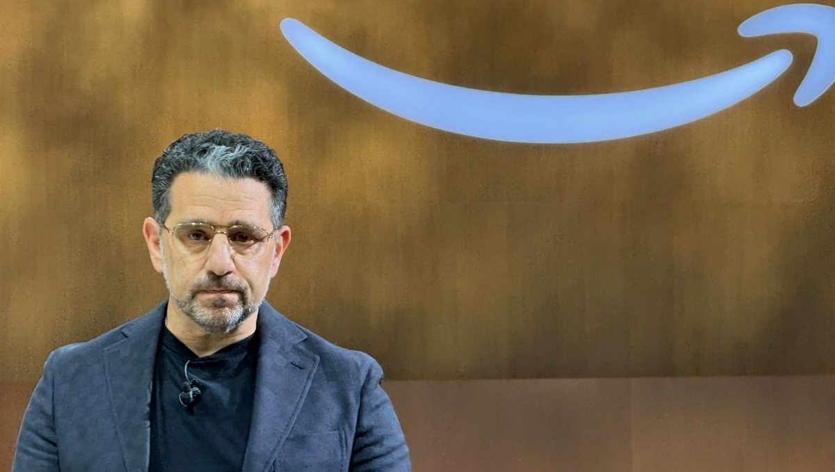 Panos Panay, Vicepresidente de Amazon Devices, reveló que Alexa Plus ya está en fase beta en México y llegará "a la vuelta de la esquina".