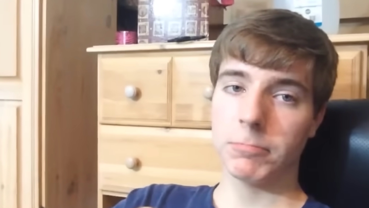El youtuber MrBeast (Jimmy Donaldson) publicó un video grabado hace una década. Su yo de 17 años esperaba alcanzar solo un millón de suscriptores.