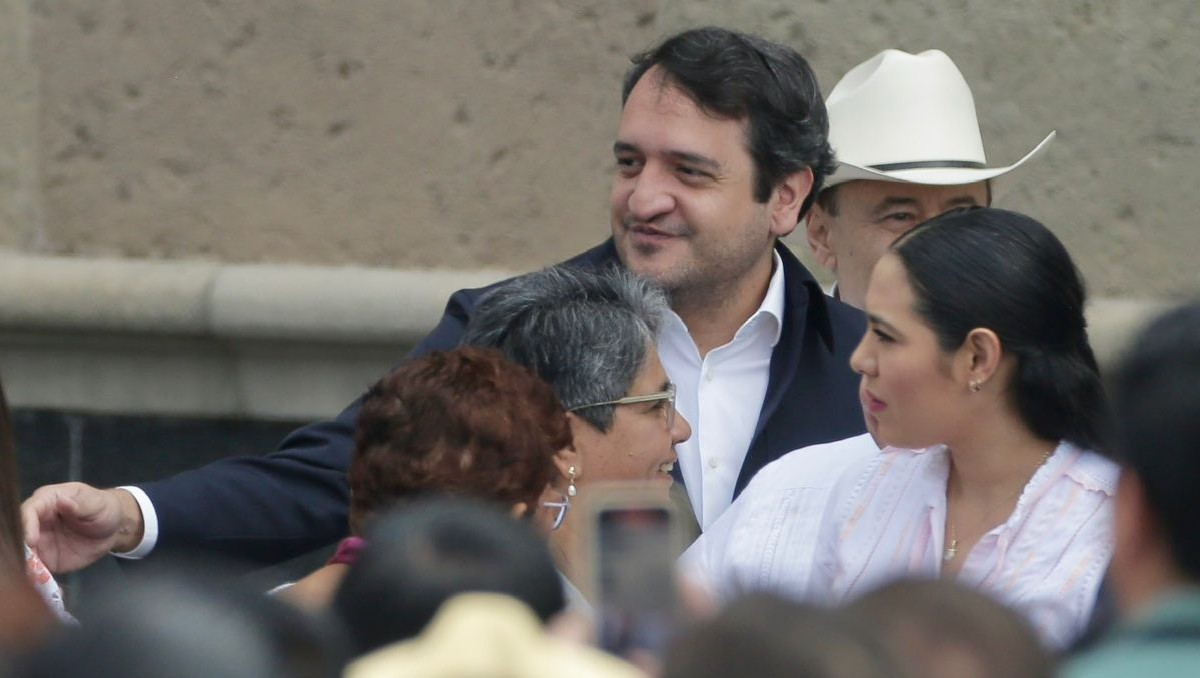 Andrés Manuel López Beltrán asistió al discurso de Sheinbaum. | Ariel Ojeda
