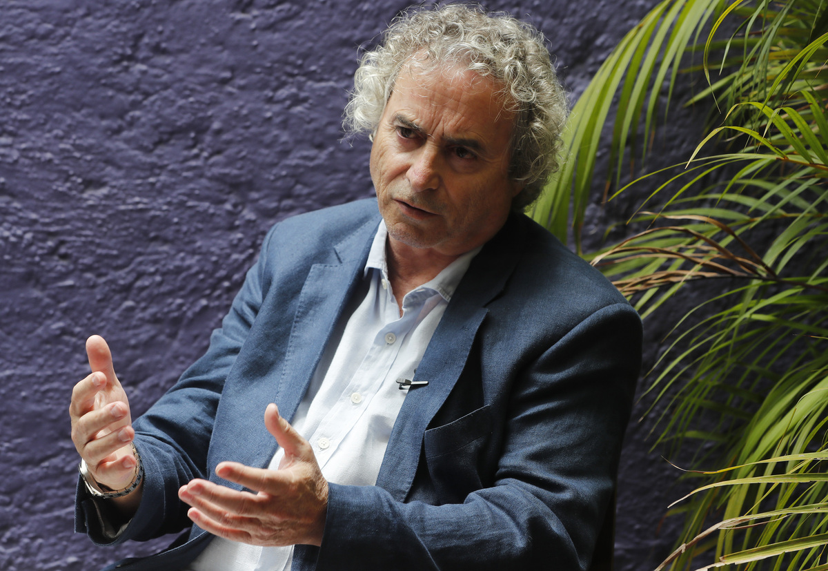 No asistirá a la FIL por su cuenta para evitar situaciones incómodas. (Mario Guzmán/ EFE)