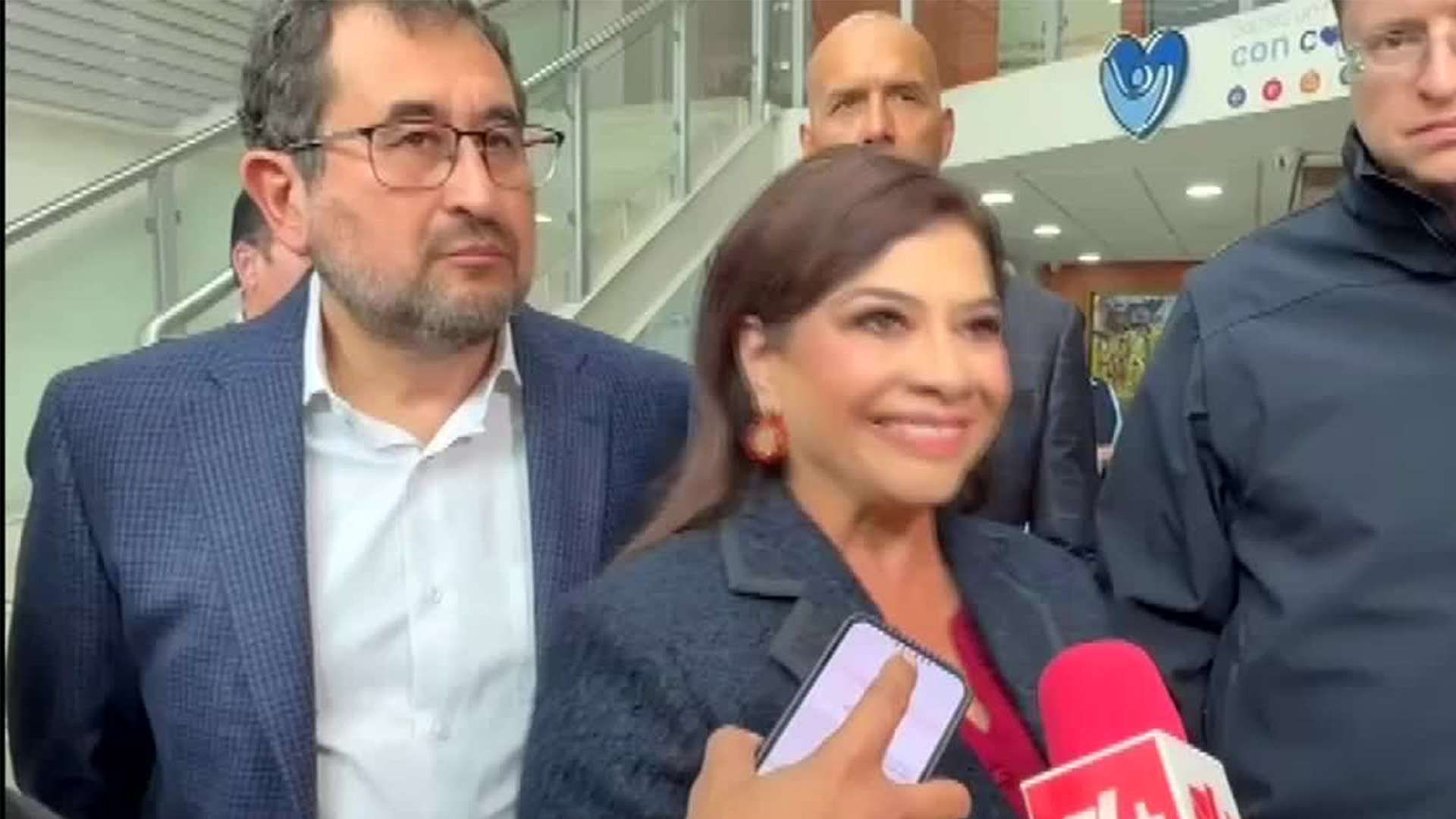 Tras el 2 de octubre, 17 policías permanecen hospitalizados, Brugada promete consecuencias legales
