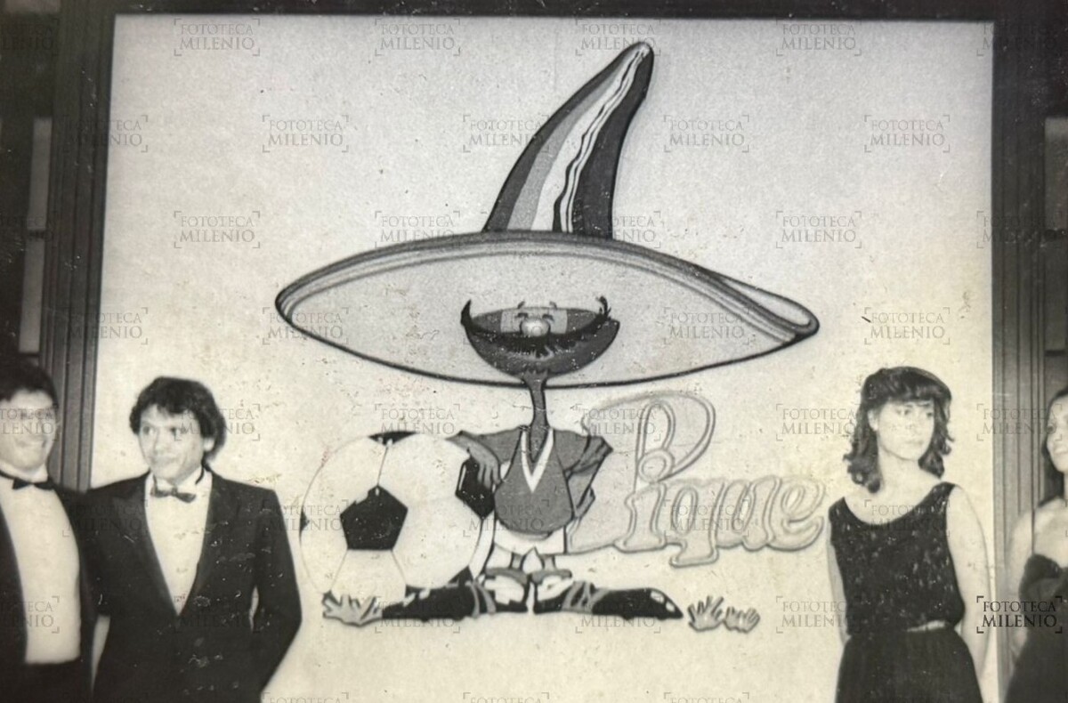 Presentación de Pique, mascota de México 1986 (Fototeca Milenio)