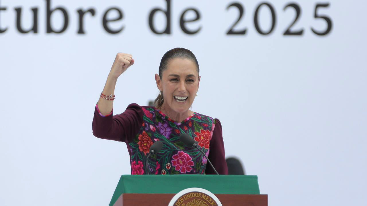 Sheinbaum advierte que “quien traicione o robe al pueblo, enfrentará a la justicia”