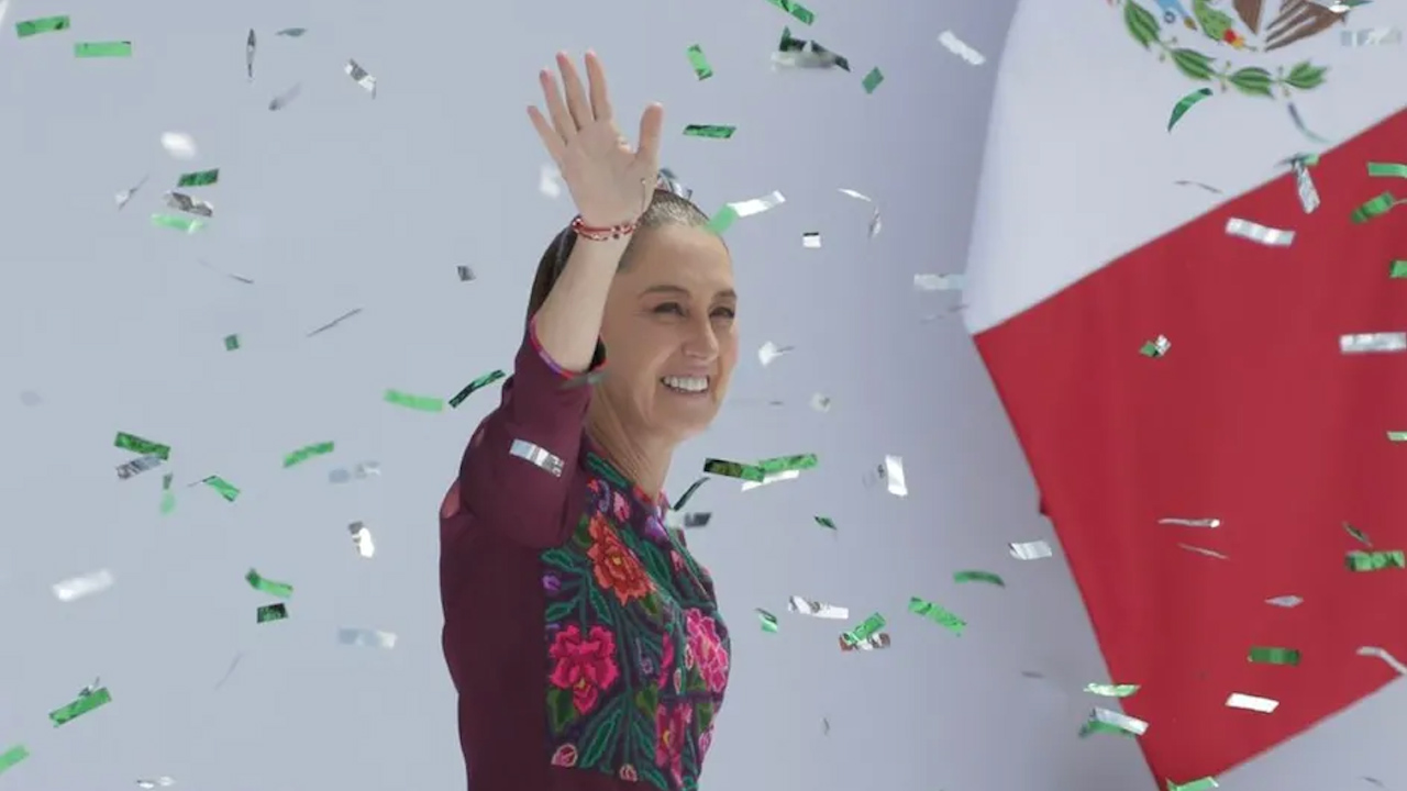 Sheinbaum niega división en la 4T y destaca legado de AMLO