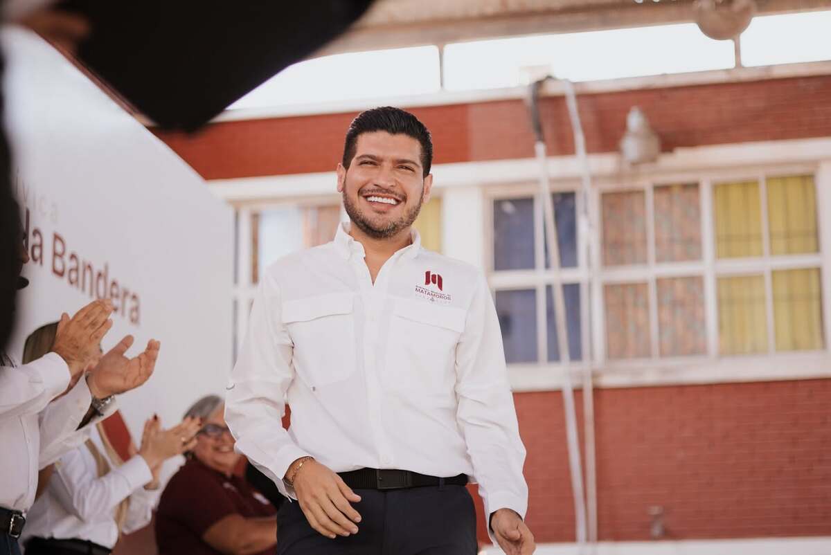 Beto Granados entrega obra en primaria y reafirma compromiso con Matamoros