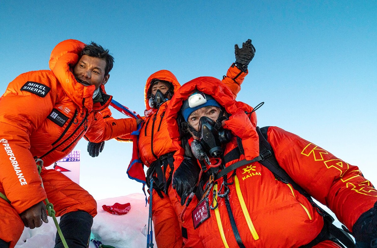 Carlos Soria, el alpinista español que superó los 8 mil metros a los 86 años (EFE)