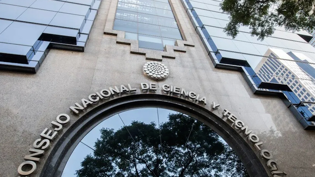 ASF denuncia ante FGR malos manejos en Conacyt bajo Álvarez-Buylla