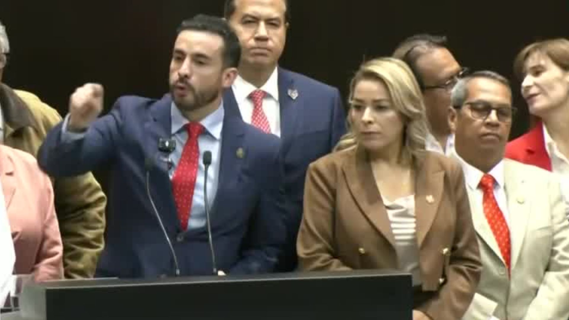 En la Cámara de Diputados, se aprueban en lo general reformas a la Ley Aduanera