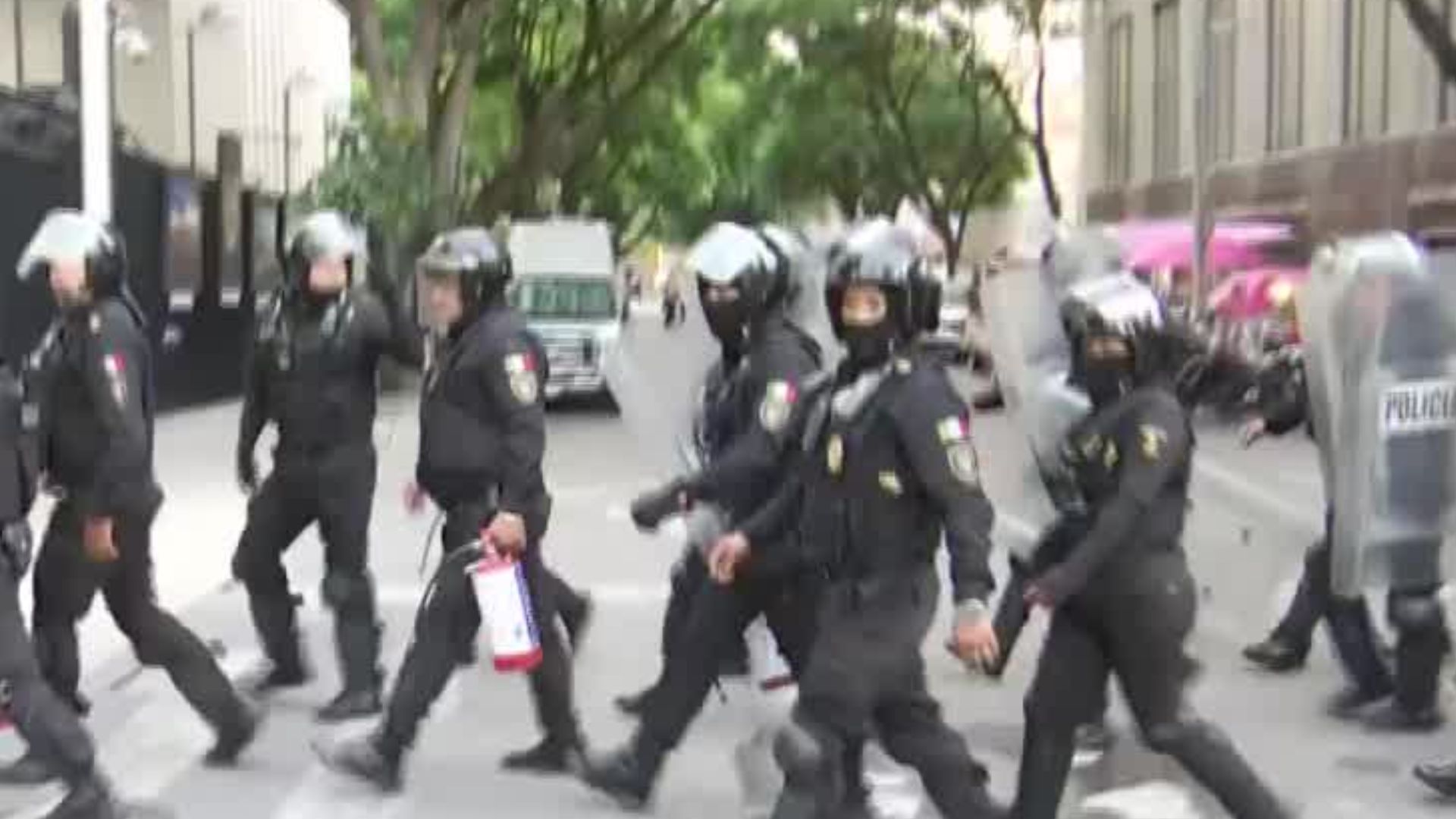 En la Ciudad de México, reportan disturbios en la marcha por Palestina