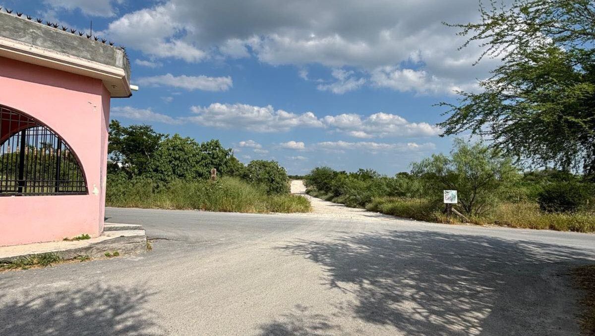 De acuerdo con la declaración de la mujer el hecho ocurrió cuando caminaba por la brecha de la colonia Bella Vista. | Especial.