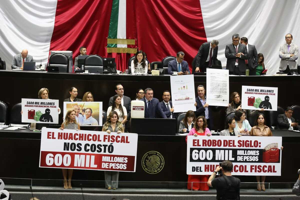 Diputados indican que la propuesta presidencial reforma 65 artículos, adiciona 44 y deroga nueve | Foto: Jesús Quintanar