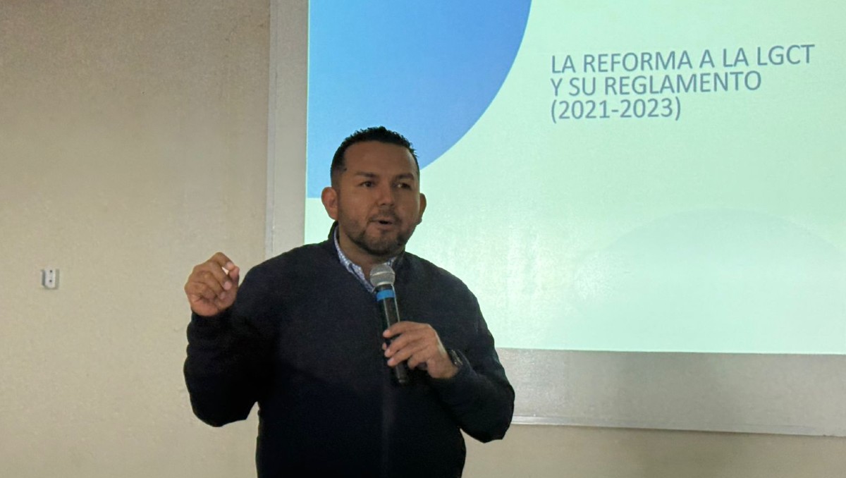 El director de Salud Justa Mx afirmó que hay una "regresión" en la políticas de control de tabaco en el país. | Foto: Especial