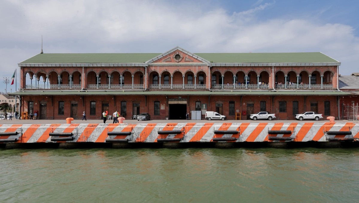Edificio de la ex Aduana en el puerto de Tampico.