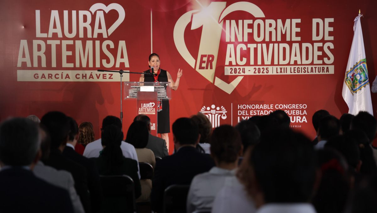 Laura Artemisa presenta primer informe al frente de Congreso de Puebla | EsImagen