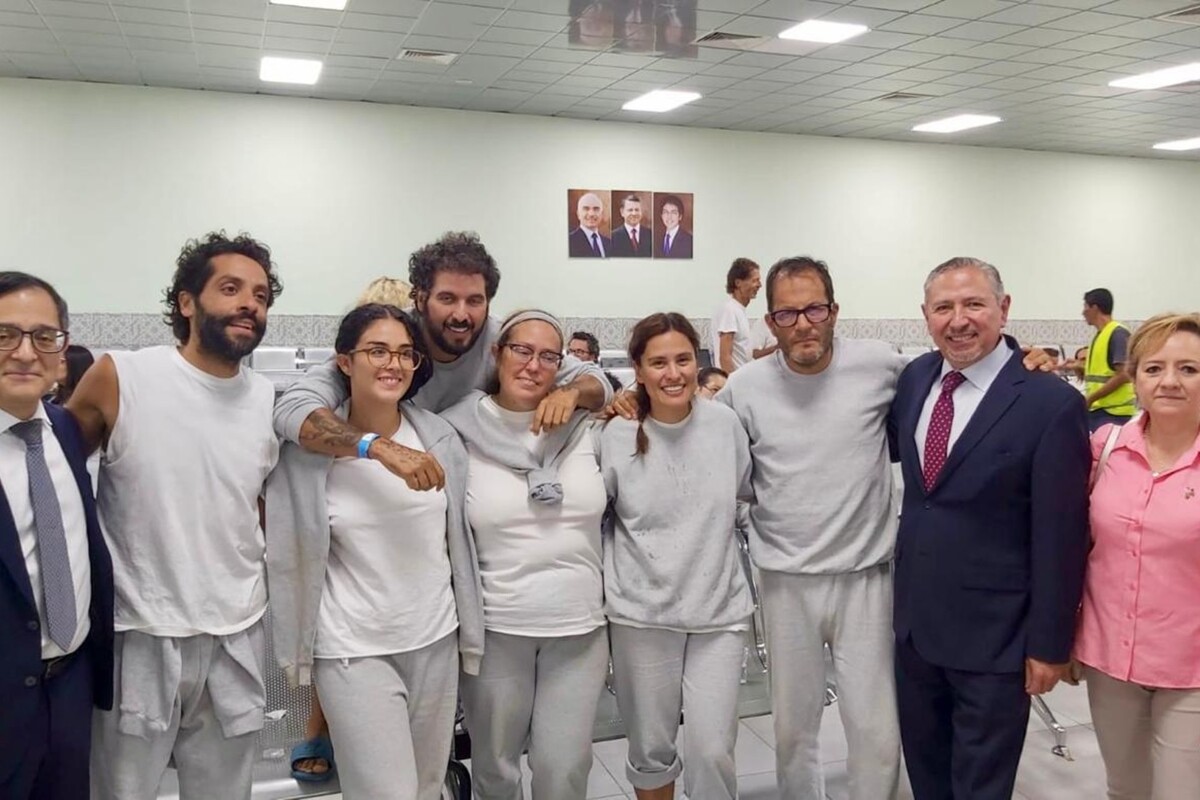 Los seis mexicanos fueron llevados a Jordania. | X