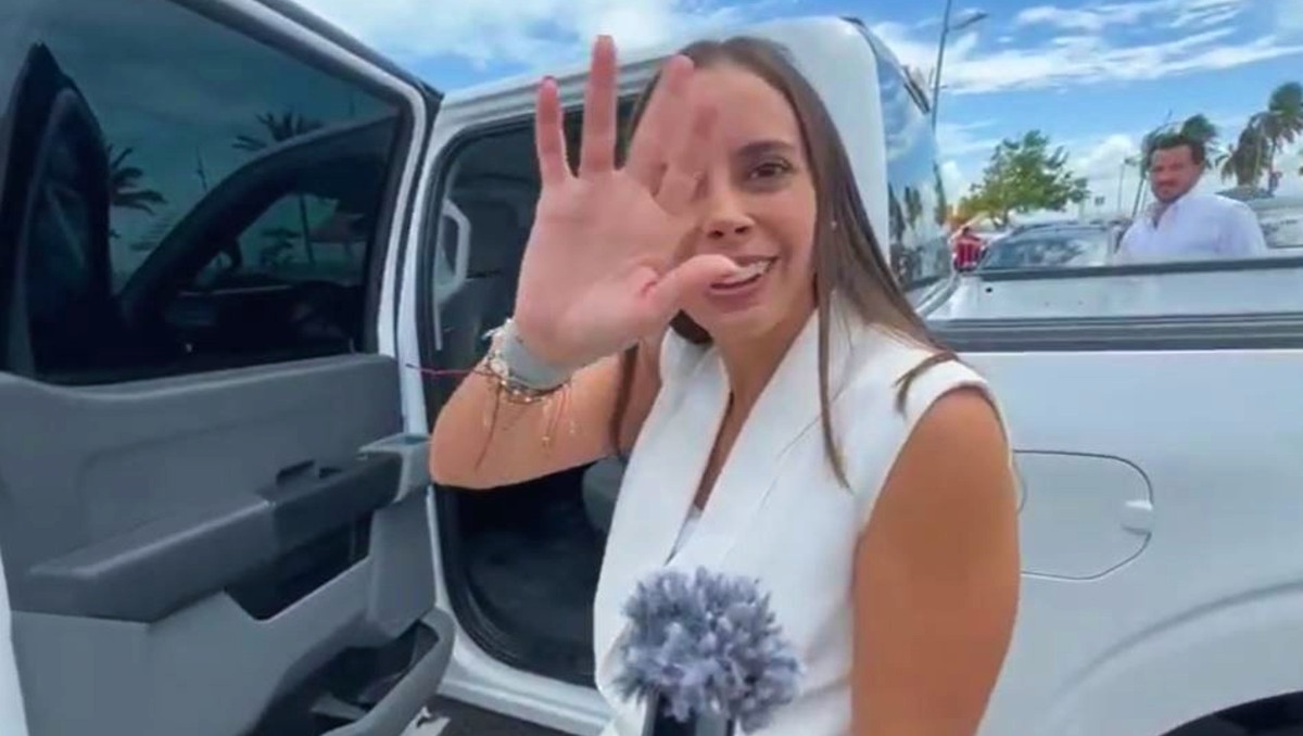 Ana Patricia Peralta de la Peña huyó ante los cuestionamientos. | Foto: Captura de pantalla
