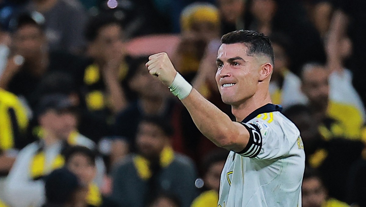 Cristiano Ronaldo se convierte en el primer jugador de futbol milmillonario (Reuters)