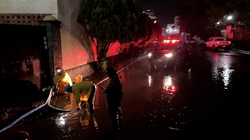 Intensas lluvias provocan severos daños en Cuernavaca, Morelos