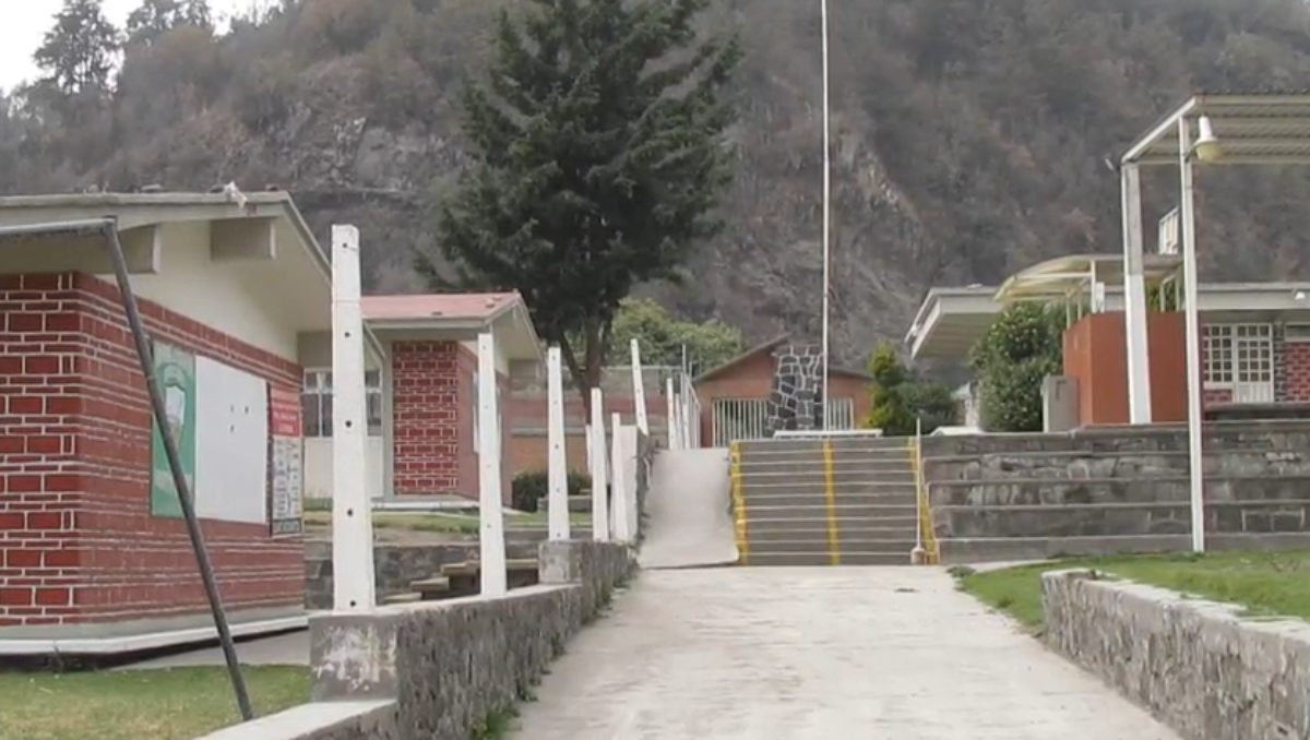 SEP suspende clases en casi 2 MIL escuelas de Puebla por frente frío | Miguel Ceballos