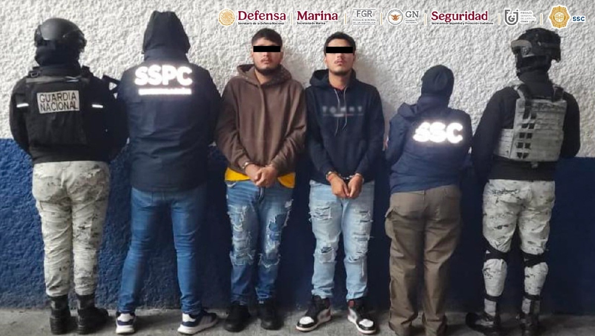 La SSC, en coordinación con dependencias federales, detuvo a dos presuntos generadores de violencia. | @PabloVazC