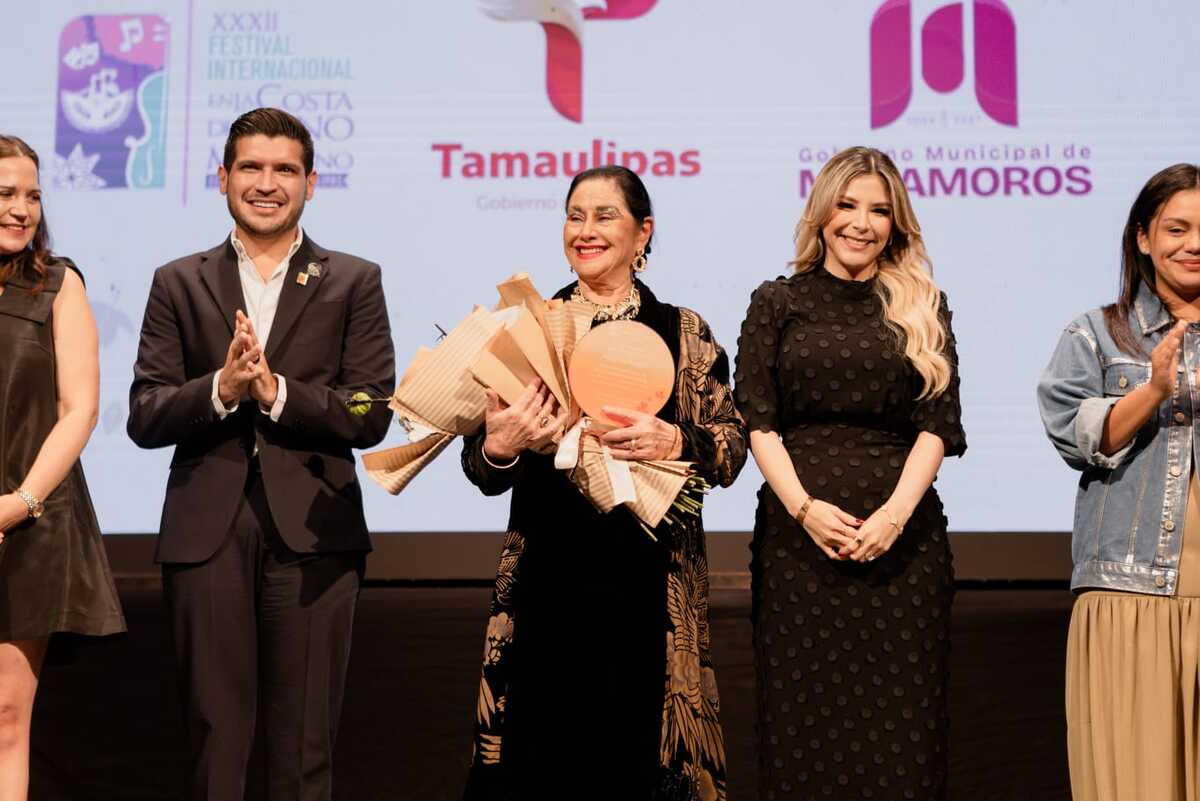 Beto Granados encabeza homenaje a Angélica Aragón en el FIO 2025