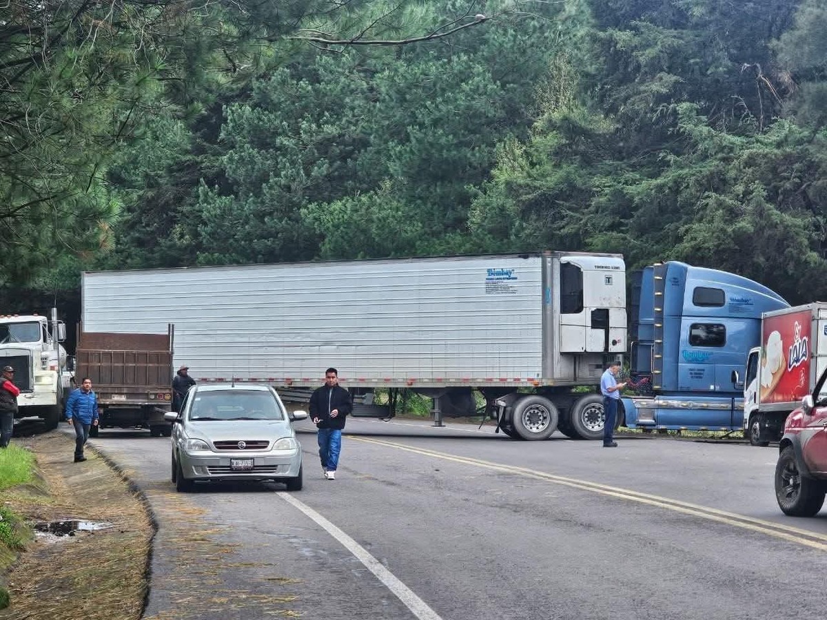 Bloqueos carreteros para exigir la liberación de Avelino 'A' | Especial