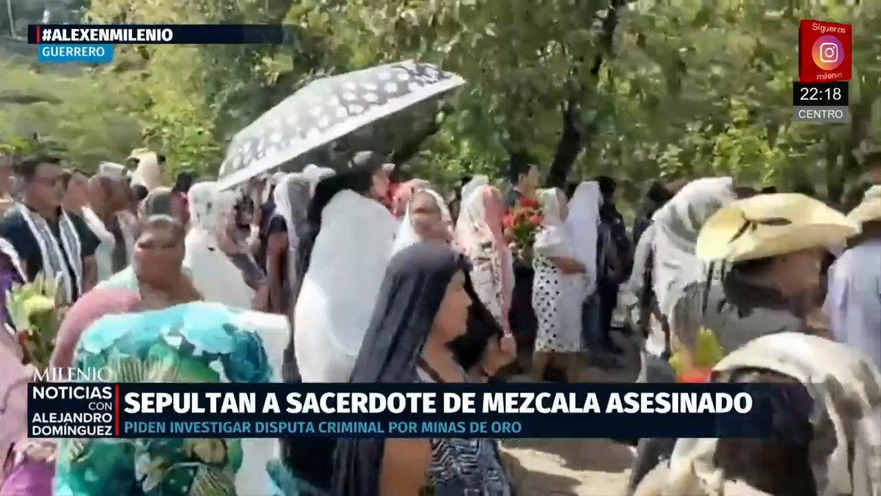 Dan último adiós a párroco asesinado en Mezcala, Guerrero