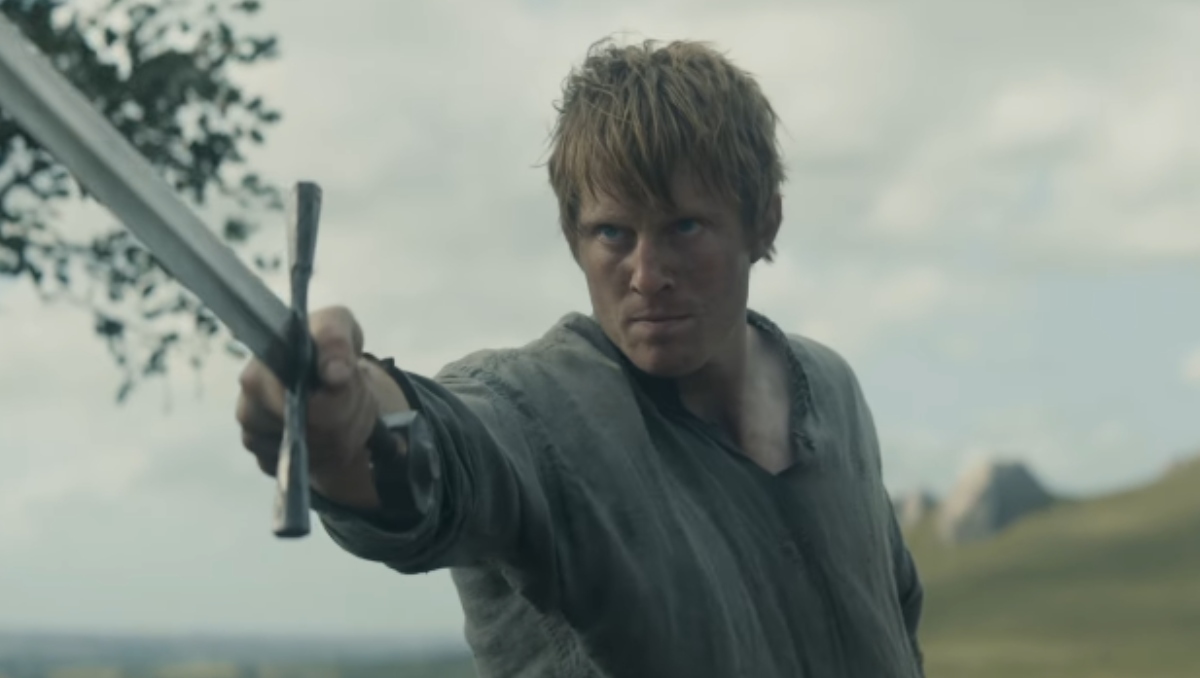 Ser Duncan "Dunk" el Alto (Peter Claffey) y Egg (Dexter Sol Ansell). El caballero errante y su escudero, la dupla protagonista que marcará una nueva