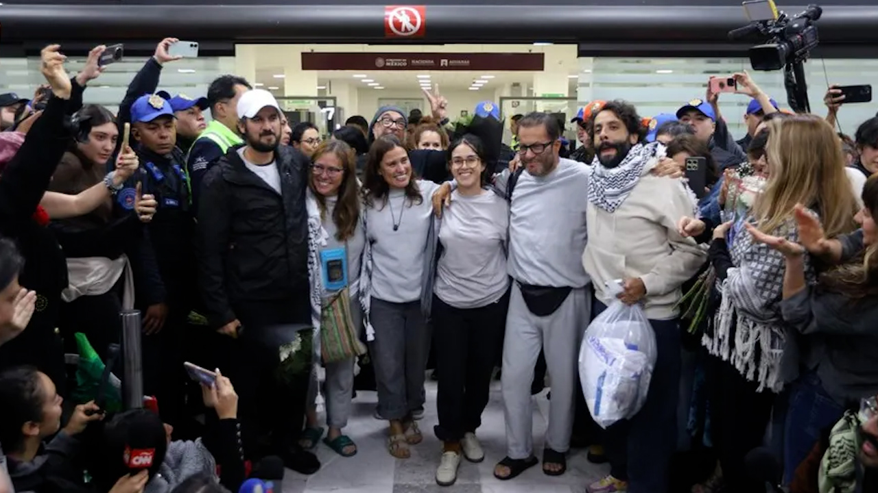 Embajadora de Israel niega maltrato a activistas de la Flotilla Global Sumud