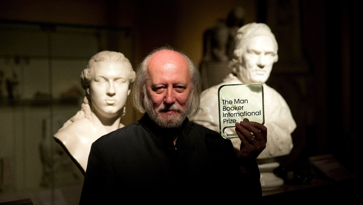 El escritor húngaro Laszlo Krasznahorkai, hoy ganador del Premio Nobel de Literatura, en Londres. | AP
